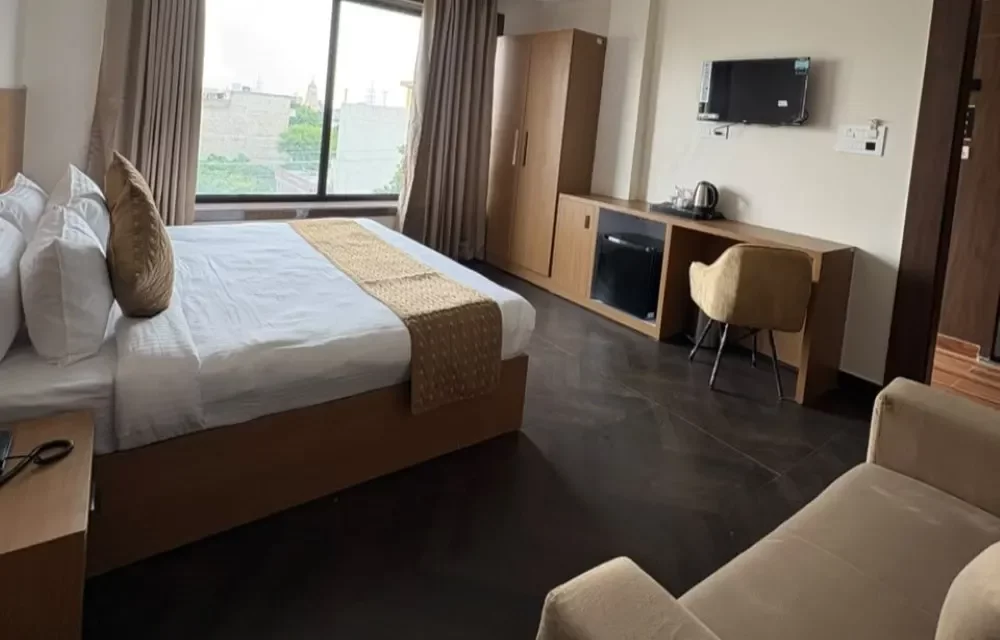 Why Choose a Quiet Hotel Stay in Vrindavan for Family Trips